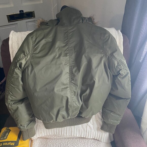 Classic Urban Bomber Echo Red - Picture 8 of 11